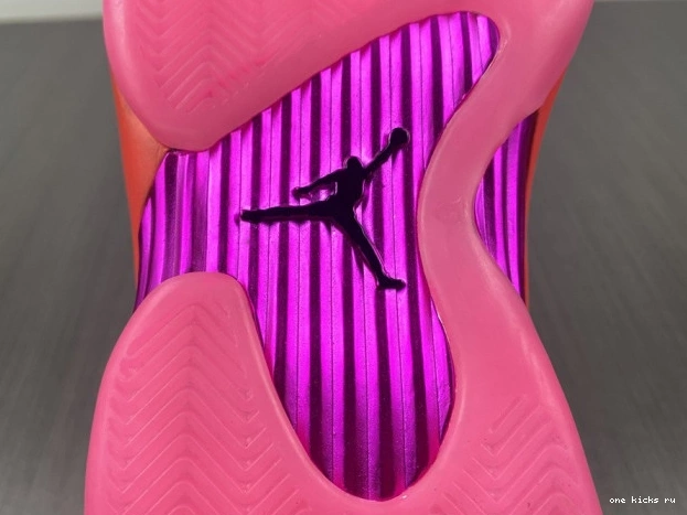 Rep Shocking Jordan (W) 14 Pink Low DH4121-600 Retro 0630
